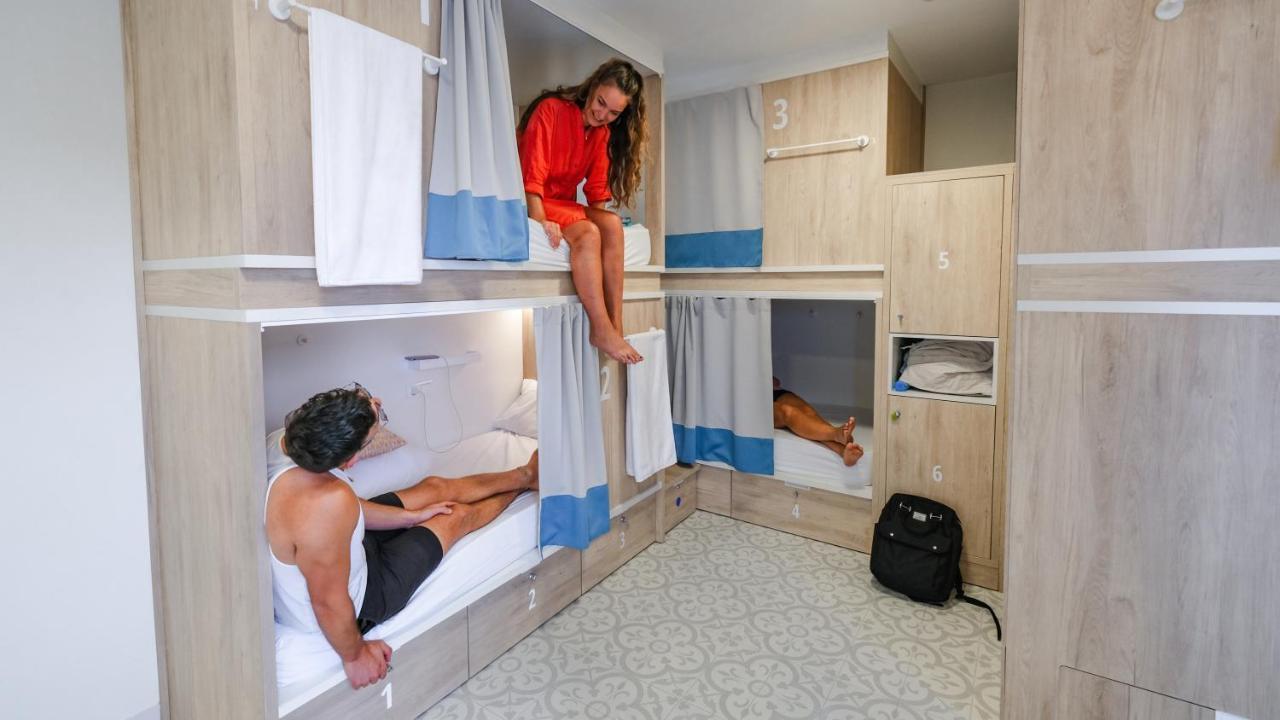 Bed in 8-Bed Mixed Dormitory Room